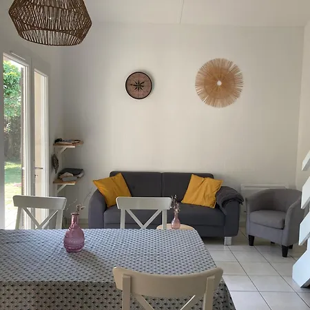 Maison Paisible Entre Et Ocean *